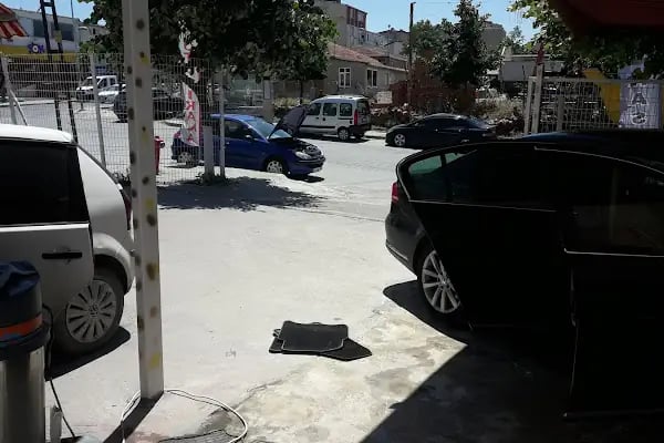 Akkurt Oto Yıkama Ve Detaylı Temizlik - Resim 19