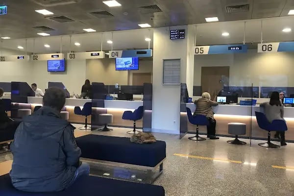 Yapı Kredi - Ataşehir Şubesi - Resim 9