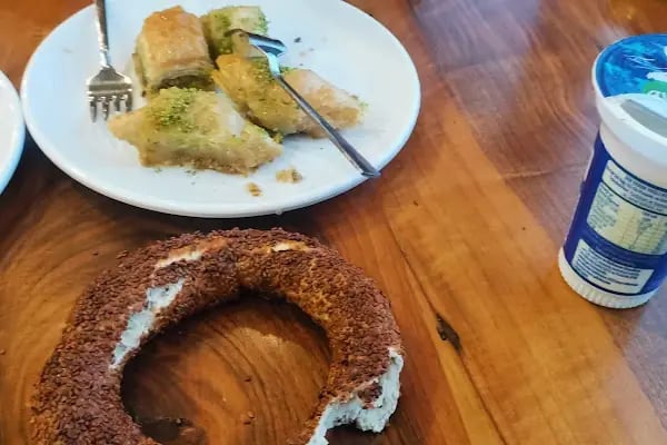 Aşiyan Pastanesi &amp; Bistro - Resim 6