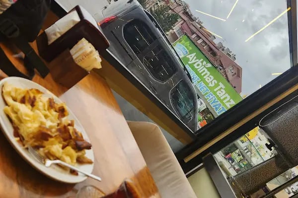 Aşiyan Pastanesi &amp; Bistro - Resim 19