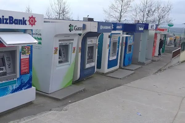 Türkiye İş Bankası ATM - Adapazarı Hükümet Konağı Şubesi - Resim 3