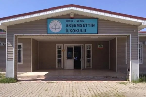 Akşemsettin İlkokulu - Resim 3