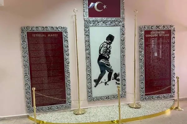 Nizip Halk Eğitim Merkezi Ve Akşam Sanat Okulu - Resim 2