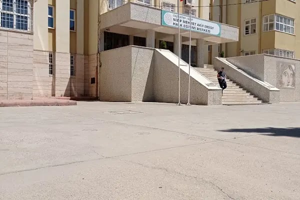 Nizip Halk Eğitim Merkezi Ve Akşam Sanat Okulu - Resim 11