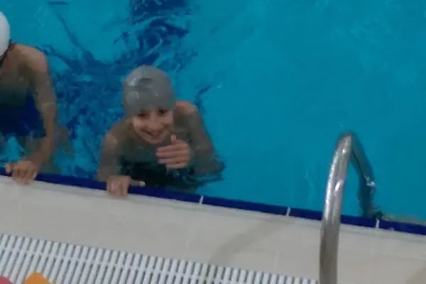 Başiskele Belediyesi Yeniköy Yarı Olimpik Kapalı Yüzme Havuzu - Resim 13