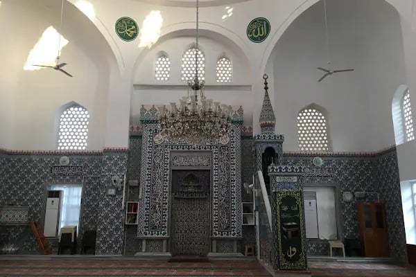 Fındıklı Cami - Resim 13