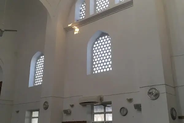 Fındıklı Cami - Resim 12