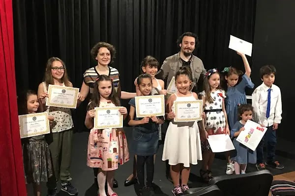 ALGI AKADEMİ Ataşehir Güzel Sanatlar Kursu - Resim 10