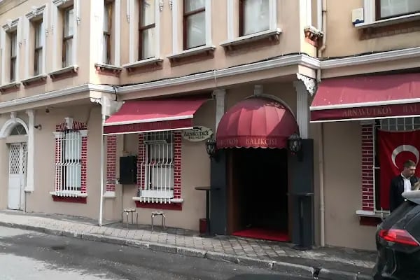Arnavutköy Balıkçısı - Resim 2