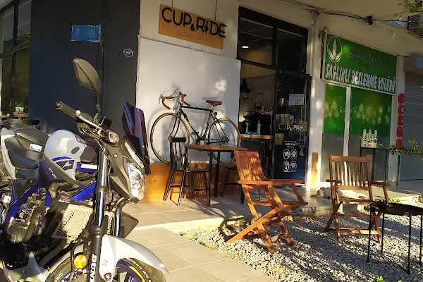 Cup Coffee Bakery - Resim 6