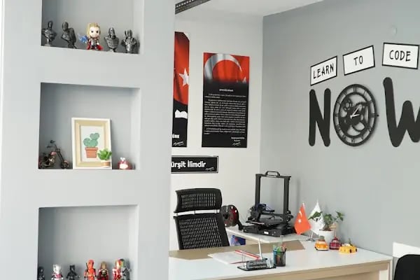 Özel Aliağa Robotik Kodlama Kişisel Gelişim Kursu - Resim 15
