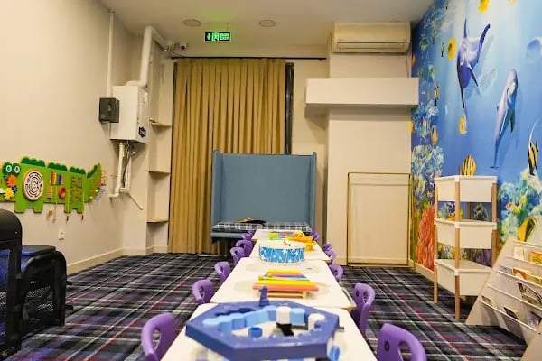 Feel &amp; Live Hotel Villas Restaurant - Resim 11