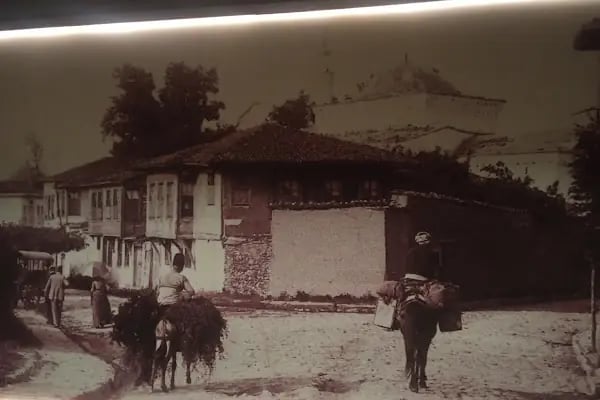 Osmangazi Metro İstasyonu - Resim 7