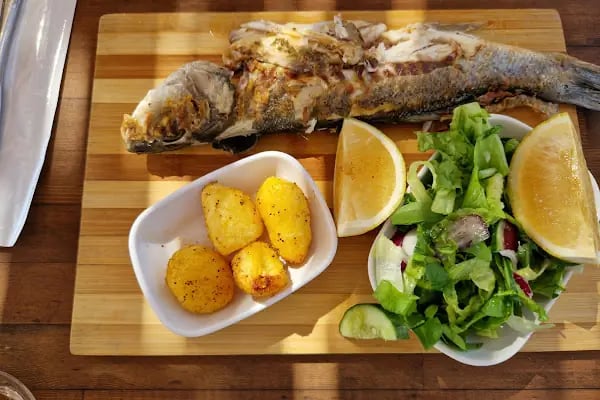Queen Beach&amp;Pub - Resim 11