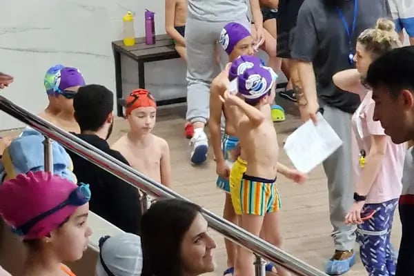 Yarı Olimpik Kapalı Yüzme Havuzu - Resim 14