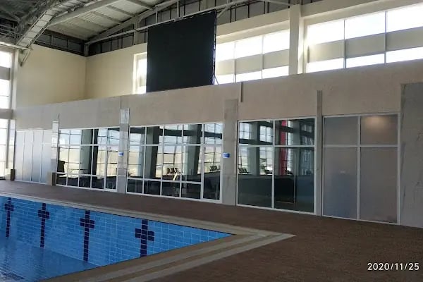 Yarı Olimpik Kapalı Yüzme Havuzu - Resim 3