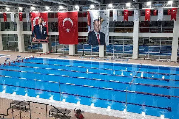 Yarı Olimpik Kapalı Yüzme Havuzu - Resim 19