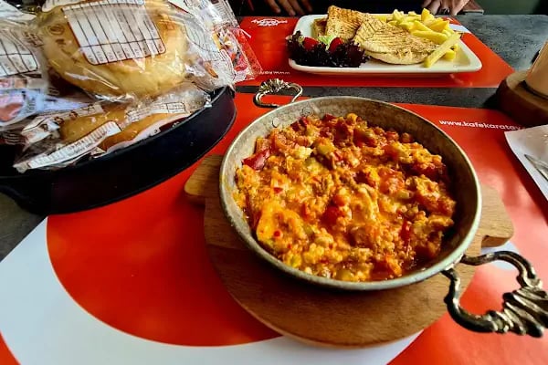 Kafe Karatay Ahmet Çalık - Resim 19