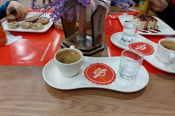 Kafe Karatay Ahmet Çalık - Resim 3
