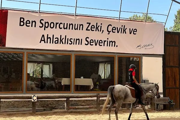 Ballıca atlıspor binicilik okulu - Resim 11