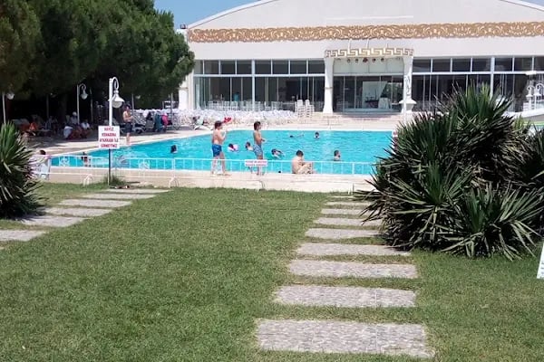 Özkocaman Spor Tesisi ve Düğün Salonu - Resim 3