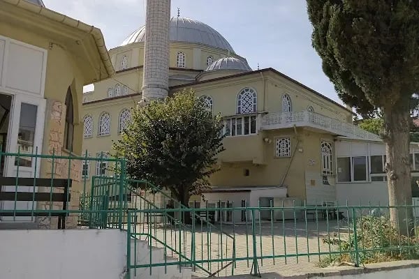 Ümmühan Hatun Cami - Resim 2