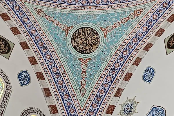 Kocasinan Merkez Cami - Resim 11