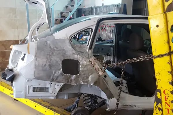 Süvariler Oto Servis Kaporta Mekanik Boyasız Onarım - Resim 14