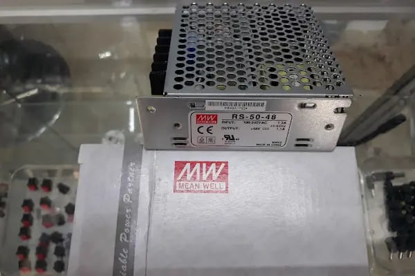 Medtronic beyin pili ıcf-P26 SONY El radyosu AT89C52-VOLTAJ REGÜLATÖRÜ BFT BARYER KUMANDASI. Meanwell güçkaynakları - Resim 8
