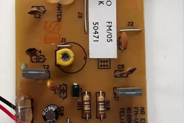 Medtronic beyin pili ıcf-P26 SONY El radyosu AT89C52-VOLTAJ REGÜLATÖRÜ BFT BARYER KUMANDASI. Meanwell güçkaynakları - Resim 19