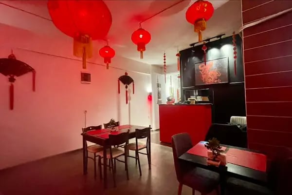 Dragon Town Chinese Restaurant - Resim 2