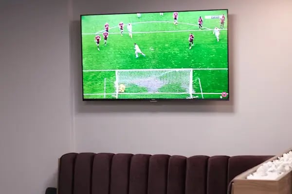 Poseidon Sports Bar - Resim 4