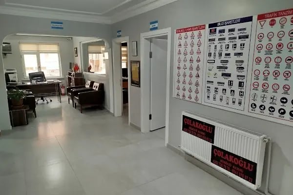 ÇOLAKOĞLU SÜRÜCÜ KURSU - Resim 3