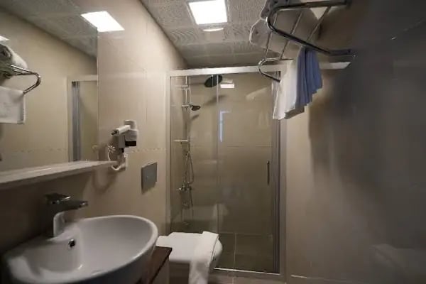 Lost Town Inn Hotel - Resim 3
