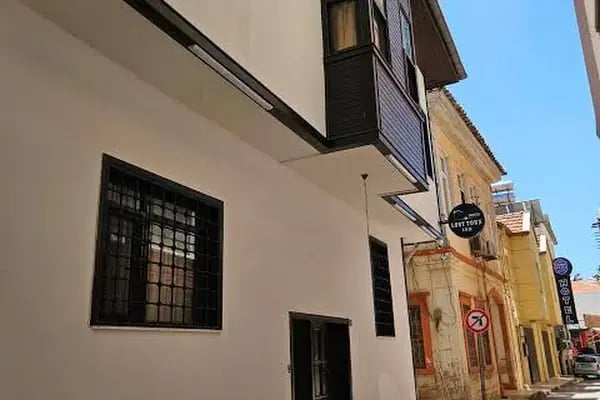 Lost Town Inn Hotel - Resim 17