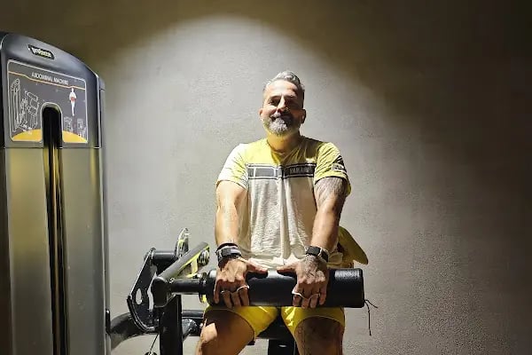 Tom's Gym Fitness Center - Resim 12