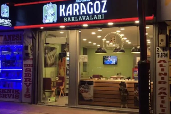 Karagöz Baklavaları Aliağa - Resim 6