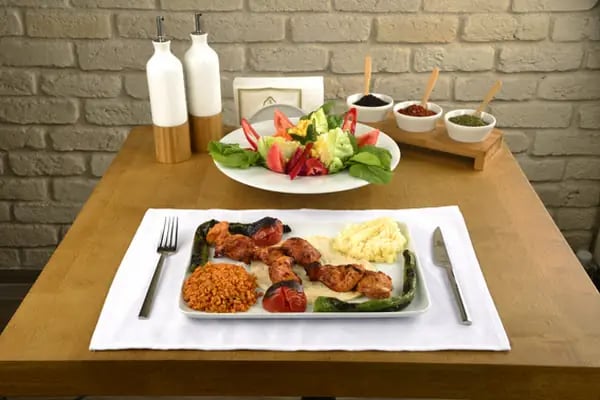 Kılıçoğlu Pasta Cafe &amp; Baklava Fırını - Resim 3