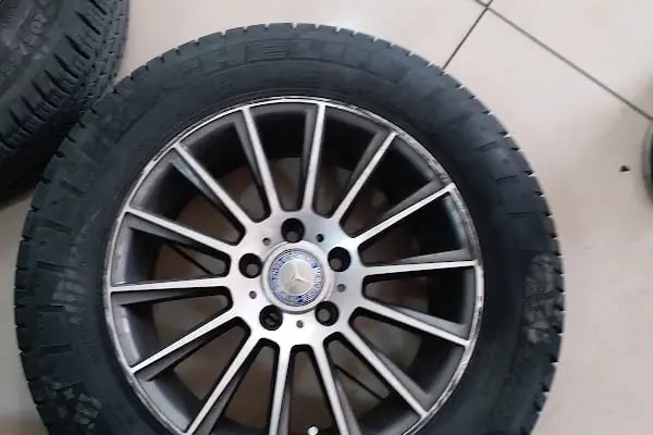 Yüzyıl Oto Lastik - Resim 7