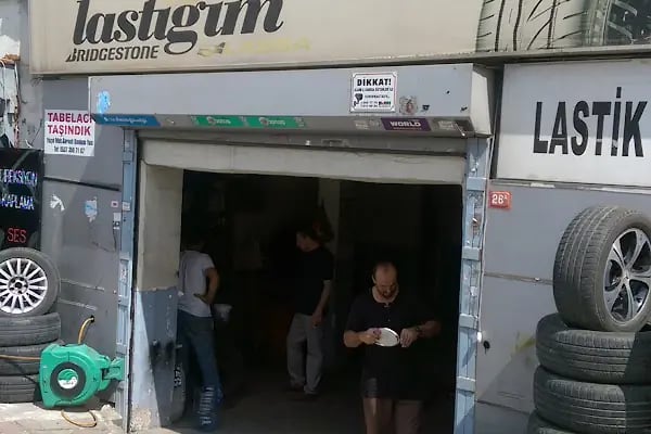 Yüzyıl Oto Lastik - Resim 3