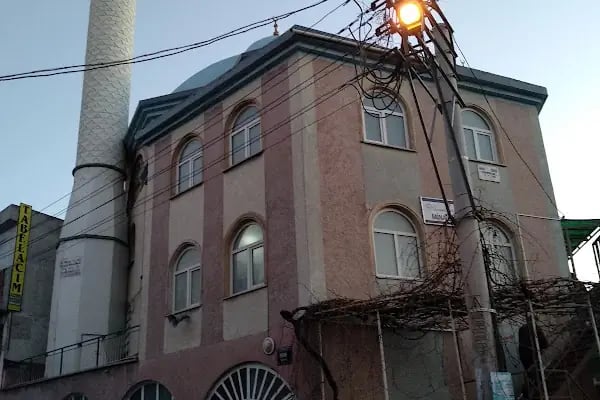 T.C Karabağlar Müftülüğü Mina Camii - Resim 1