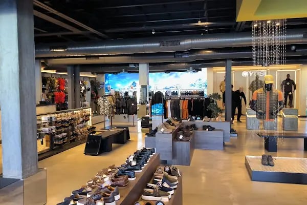 YDS Fabrika Satış Mağazası - Resim 18