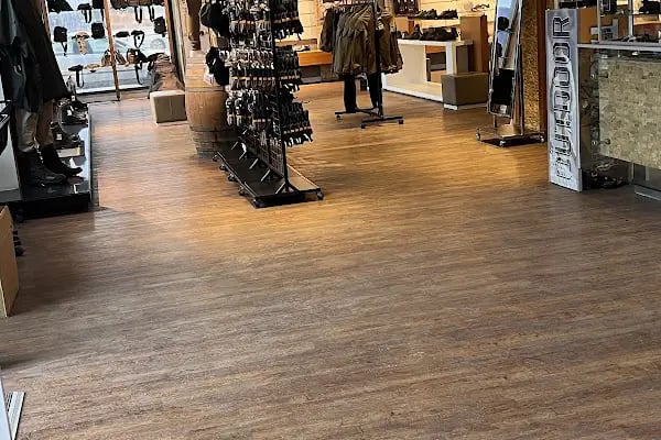 YDS Fabrika Satış Mağazası - Resim 20
