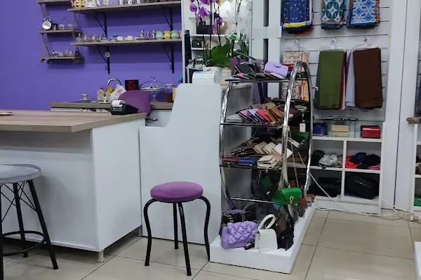 Eflatun Dükkan - Tesettür Giyim Mağazası - Resim 2