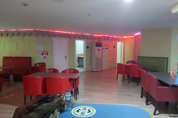 CRAZY BOWLİNG &amp; KARAOKE &amp; BİLARDO - Resim 16