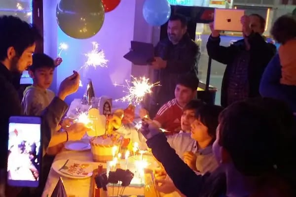 CRAZY BOWLİNG &amp; KARAOKE &amp; BİLARDO - Resim 12
