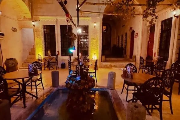 Müzeyyen Cafe - Resim 2