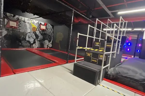 Flyzone Turkey | İstiklal AVM | Trambolin Parkı - Resim 17