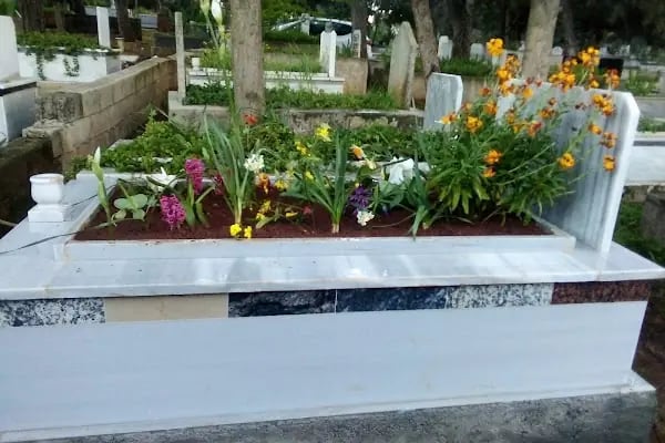 İslahiye Mezarlığı - Resim 19