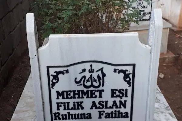 İslahiye Mezarlığı - Resim 20
